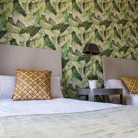 Alohamundi Catedral Apartment เซบีญา ภายนอก รูปภาพ