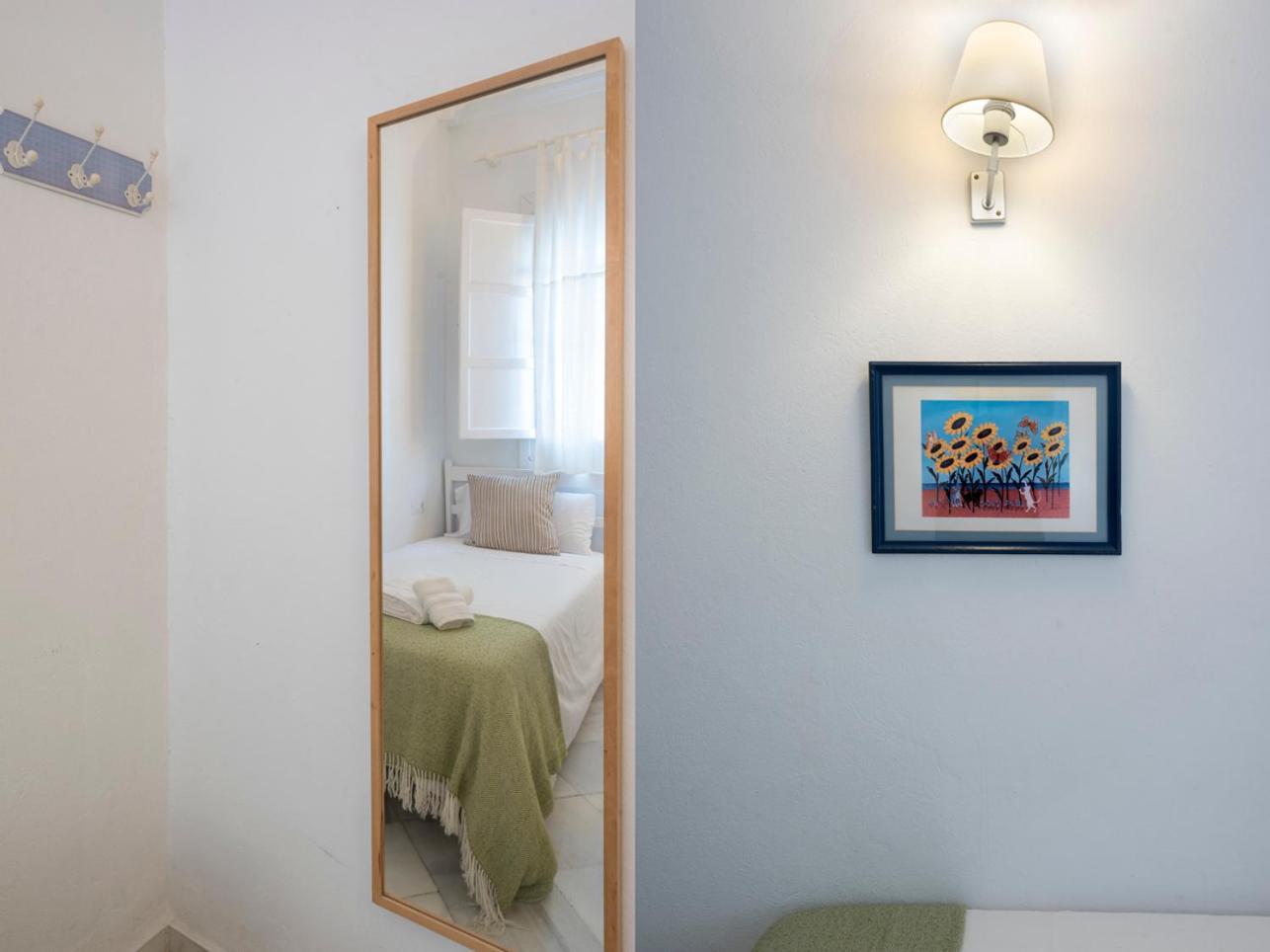 Alohamundi Catedral Apartment เซบีญา ภายนอก รูปภาพ